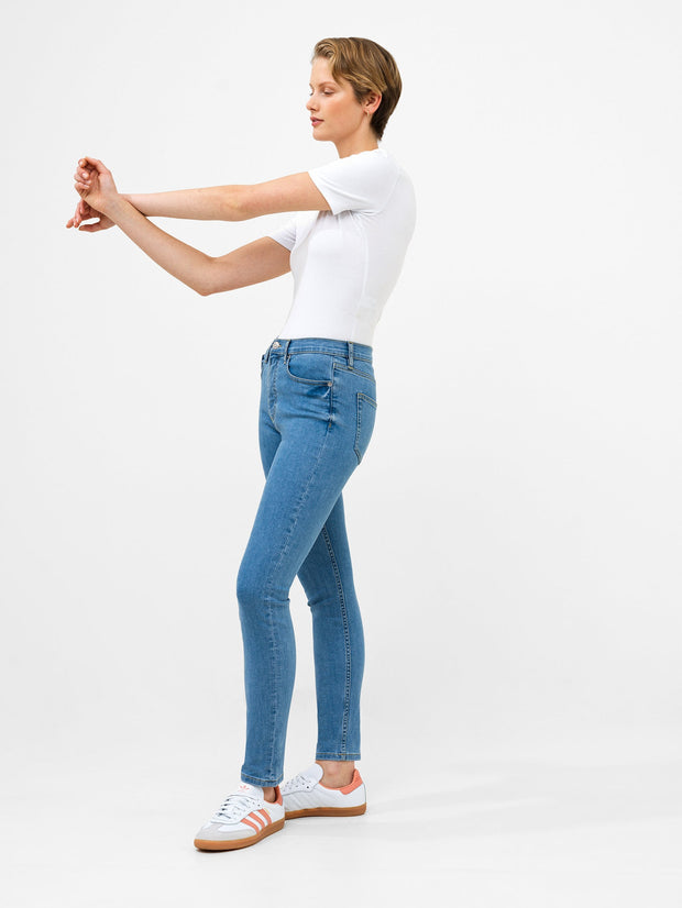 Soft Stretch Denim High Rise Skinny Jeans